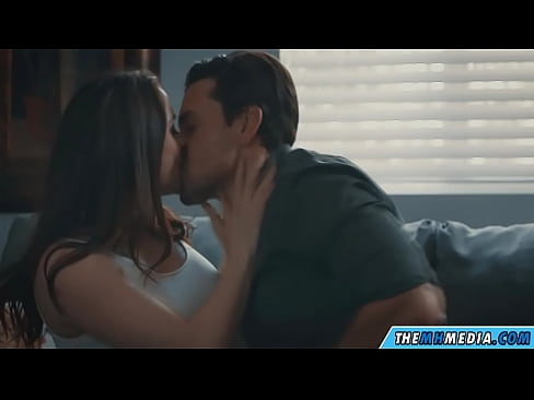 ❤️ Romantikong pakighilawas sa usa ka maayong busty nga inahan Porn video sa amon ☑